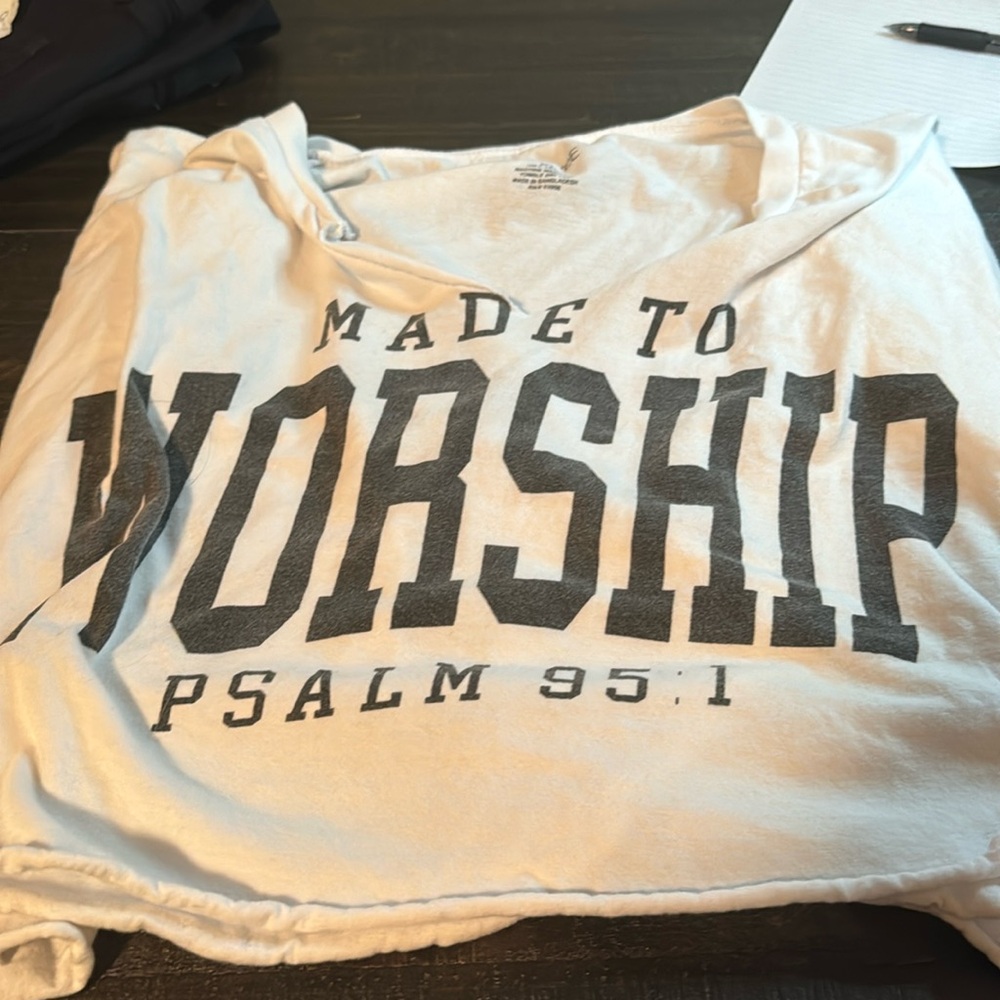 Cute shirt that says Made to worship on with the Bible verse